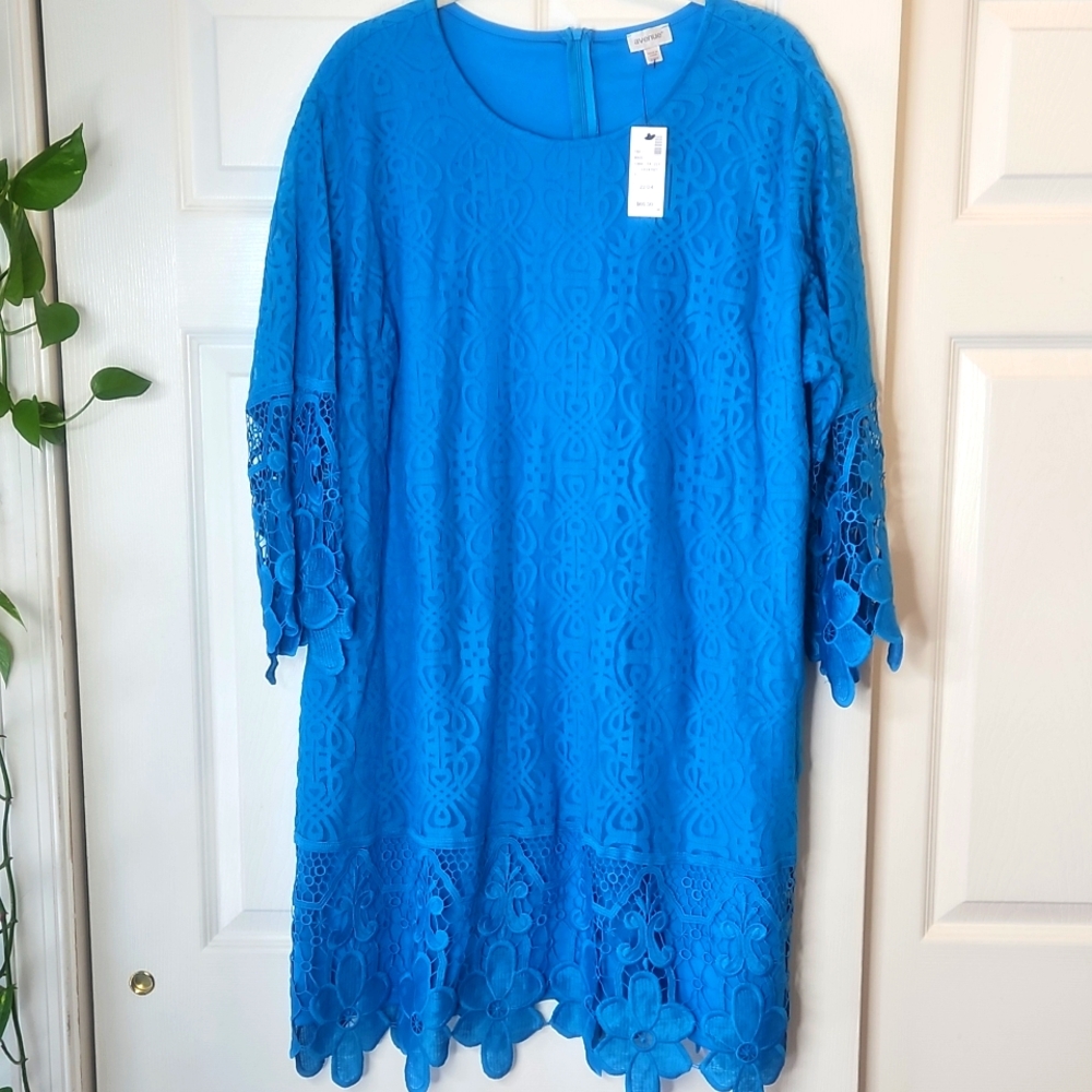 Avenue Lace Dress